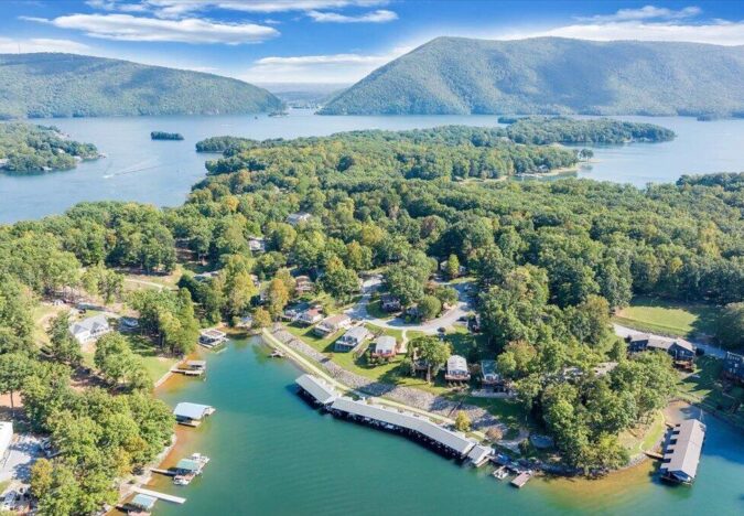 Fantastic Lake Access Opportunity At Smith Mountain Lake